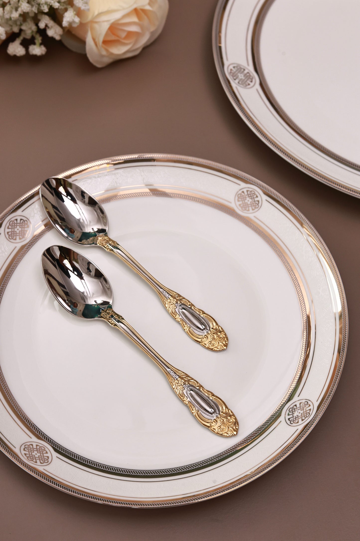 Regal Medallion 65 Pcs Cutlery Set (Palace Collection, 24K Gold Plated)
