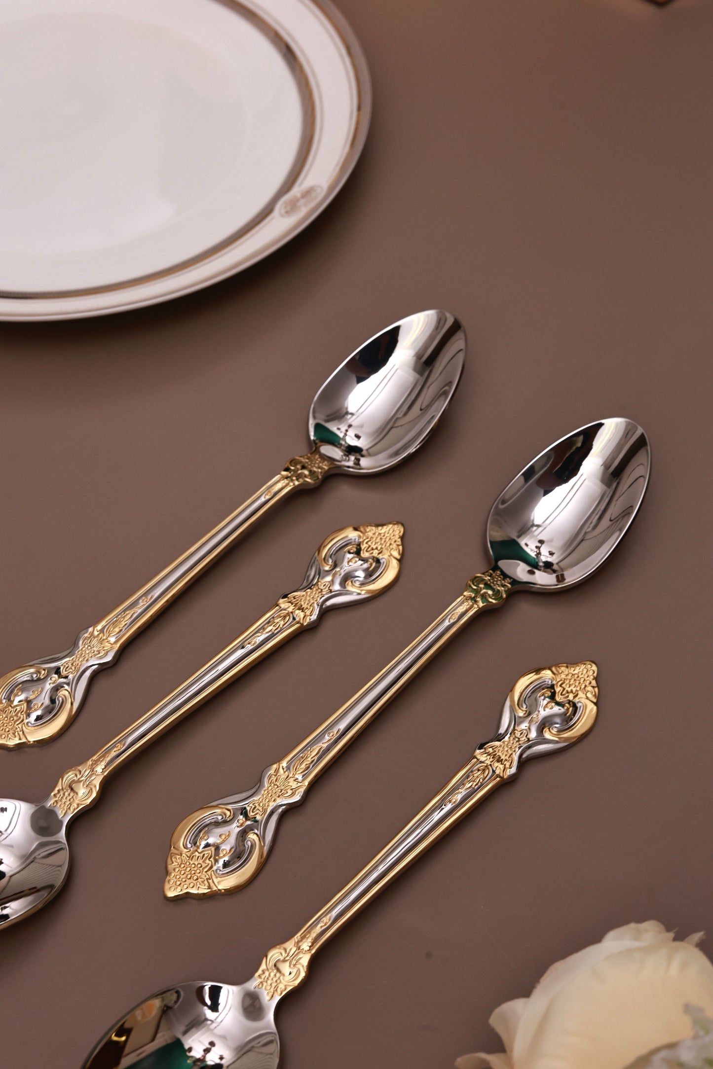 Vineyard Gold 65 Pcs Cutlery Set (Palace Collection, 24K Gold Plated)