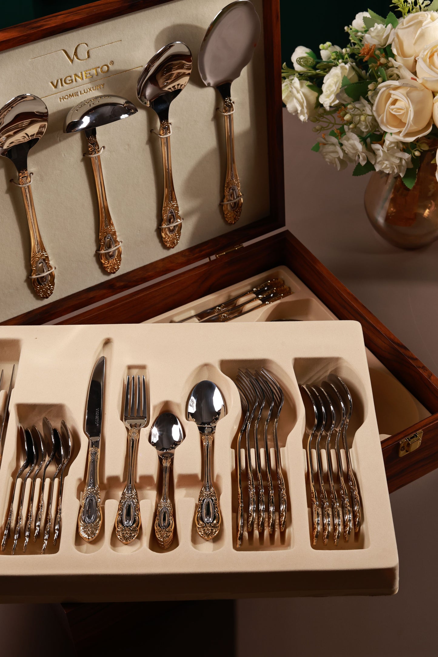 Regal Medallion 65 Pcs Cutlery Set (Palace Collection, 24K Gold Plated)