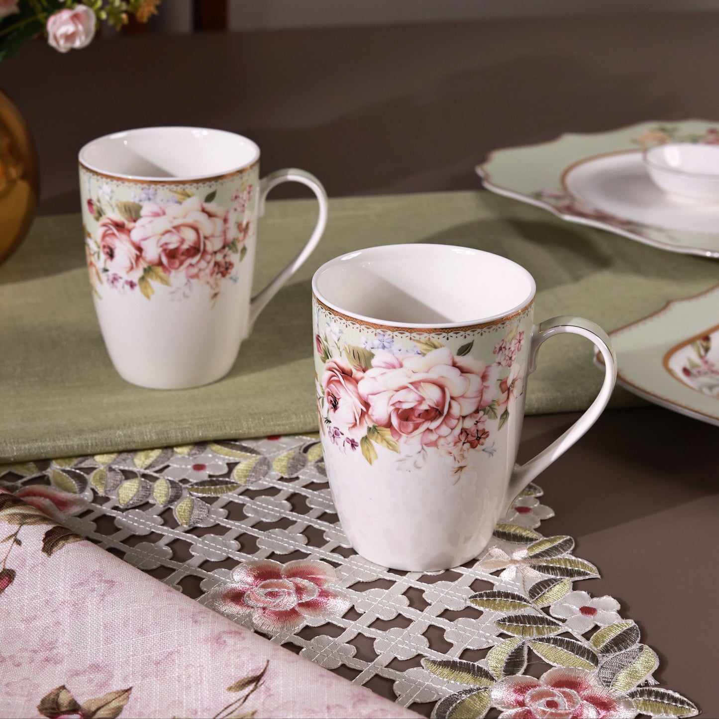Pistachio Green 8 Pcs Coffee & Platter Set (4 Mugs, 1 Square Platter, 1 Snack Platter, 2 Dip Bowls)