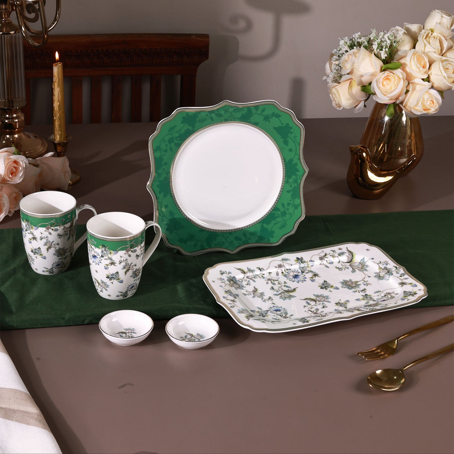 Tudor Green 8 Pcs Coffee & Platter Set (4 Mugs, 1 Square Platter, 1 Snack Platter, 2 Dip Bowls)