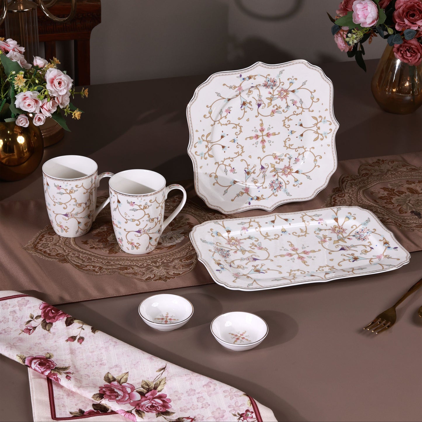 White Pattern 8 Pcs Coffee & Platter Set (4 Mugs, 1 Square Platter, 1 Snack Platter, 2 Dip Bowls)