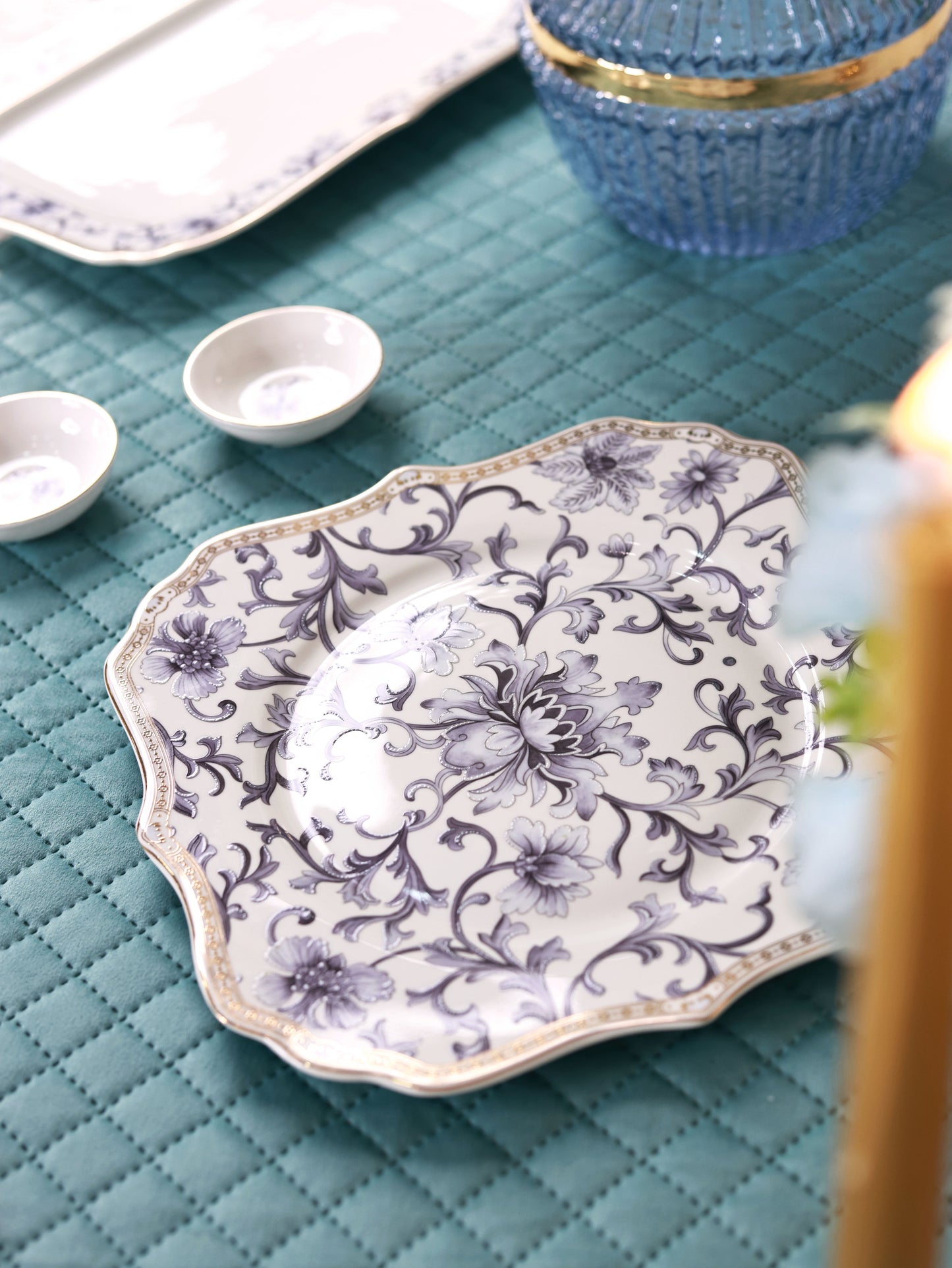 Royal Blue 8 Pcs Coffee & Platter Set (4 Mugs, 1 Square Platter, 1 Snack Platter, 2 Dip Bowls)