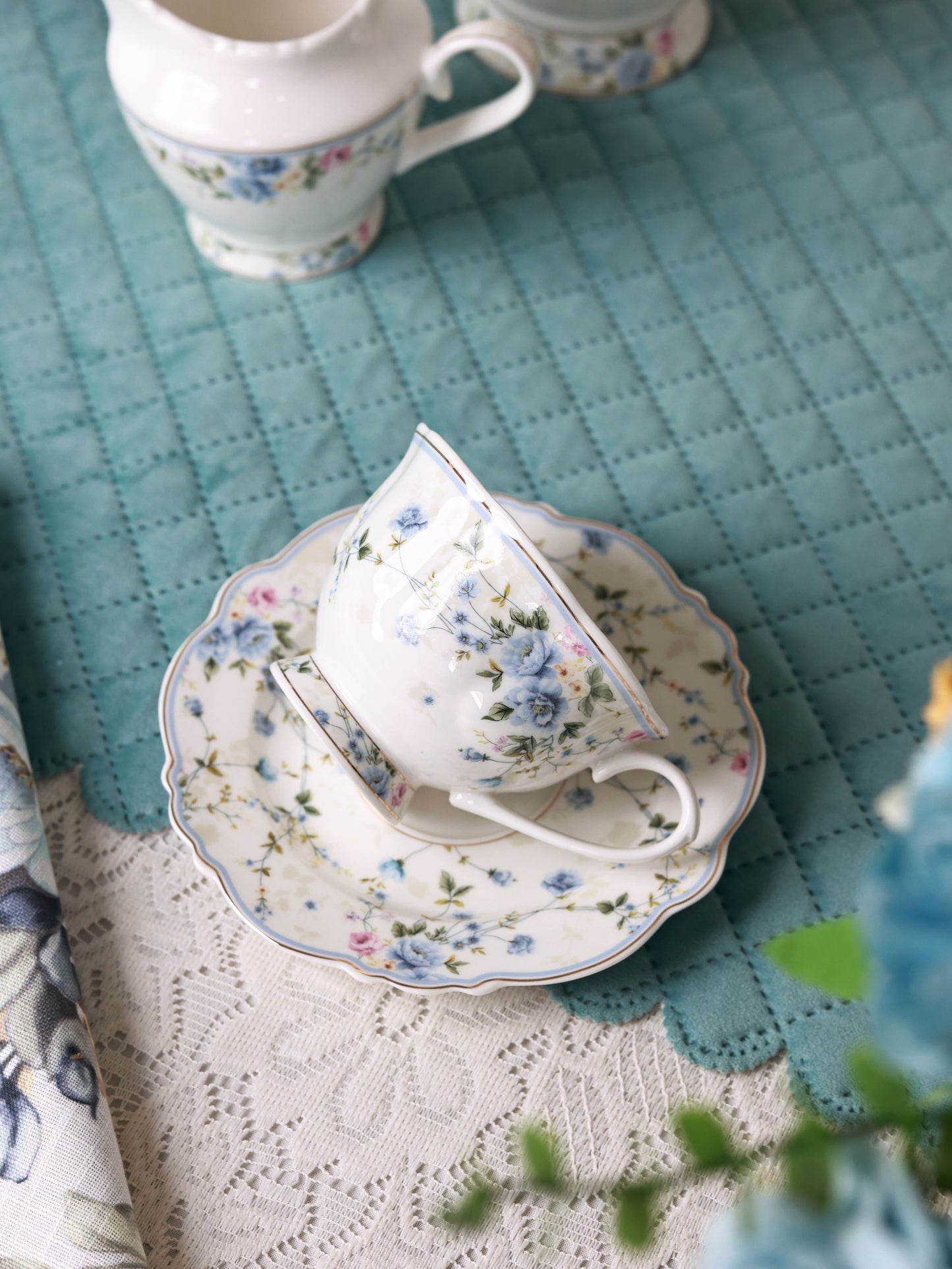 Yorkshire bloom 15 Pcs Tea Set (Vintage Collection)