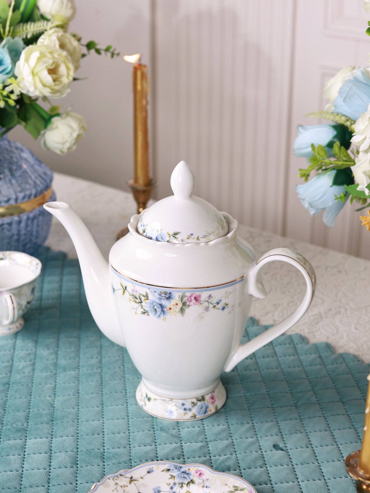 Yorkshire bloom 15 Pcs Tea Set (Vintage Collection)