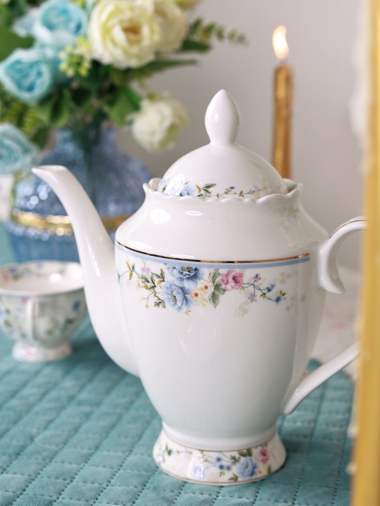 Yorkshire bloom 15 Pcs Tea Set (Vintage Collection)