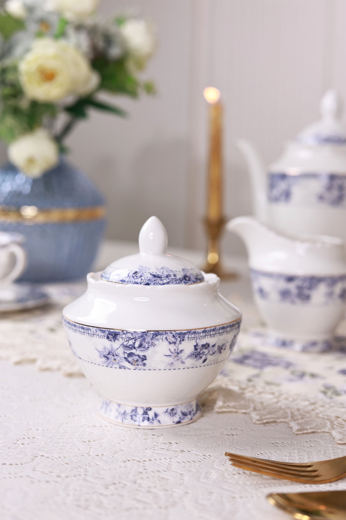 Jardin de Jouy 15 Pcs Tea Set (Vintage Collection)