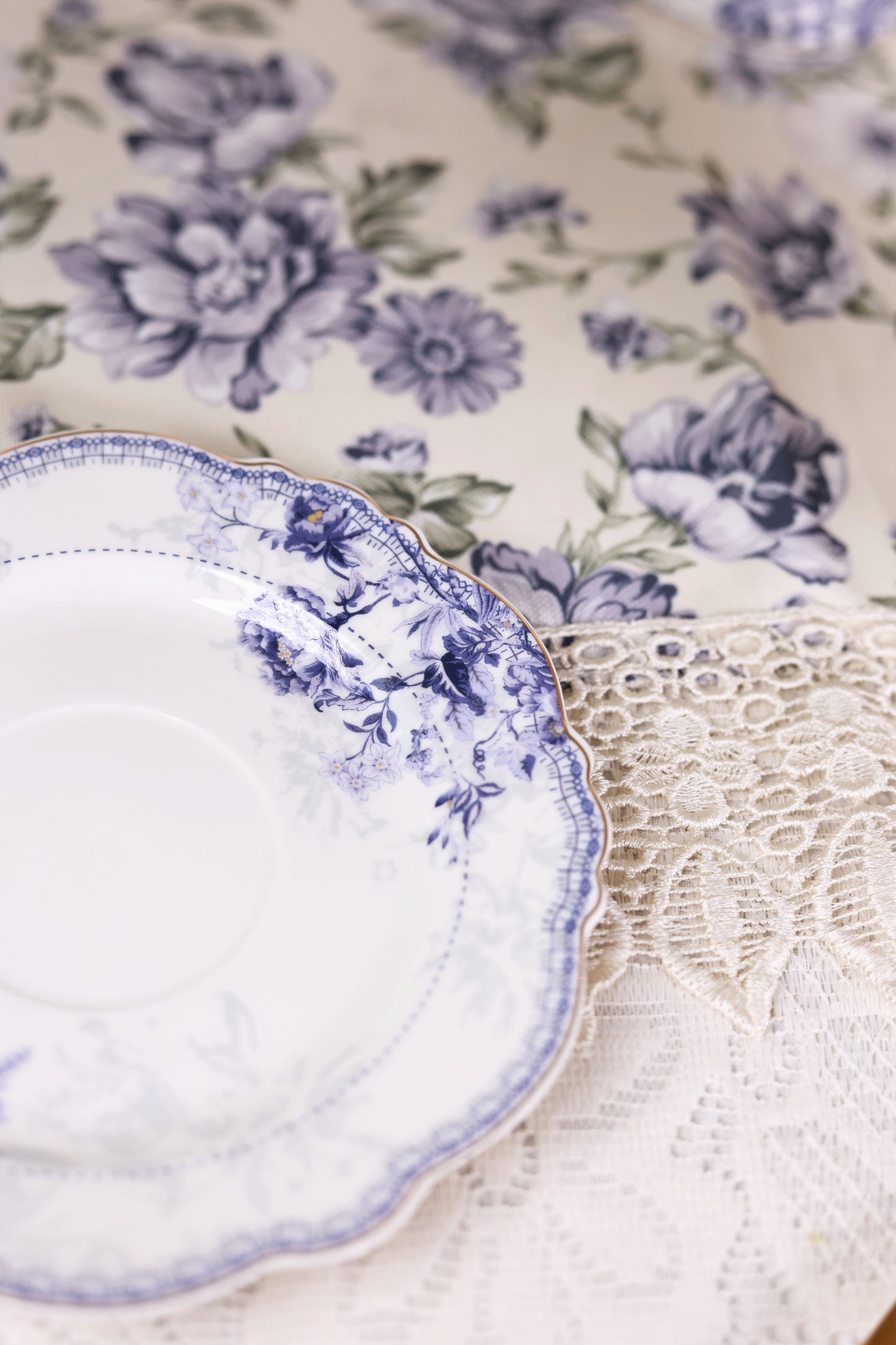 Jardin de Jouy 15 Pcs Tea Set (Vintage Collection)