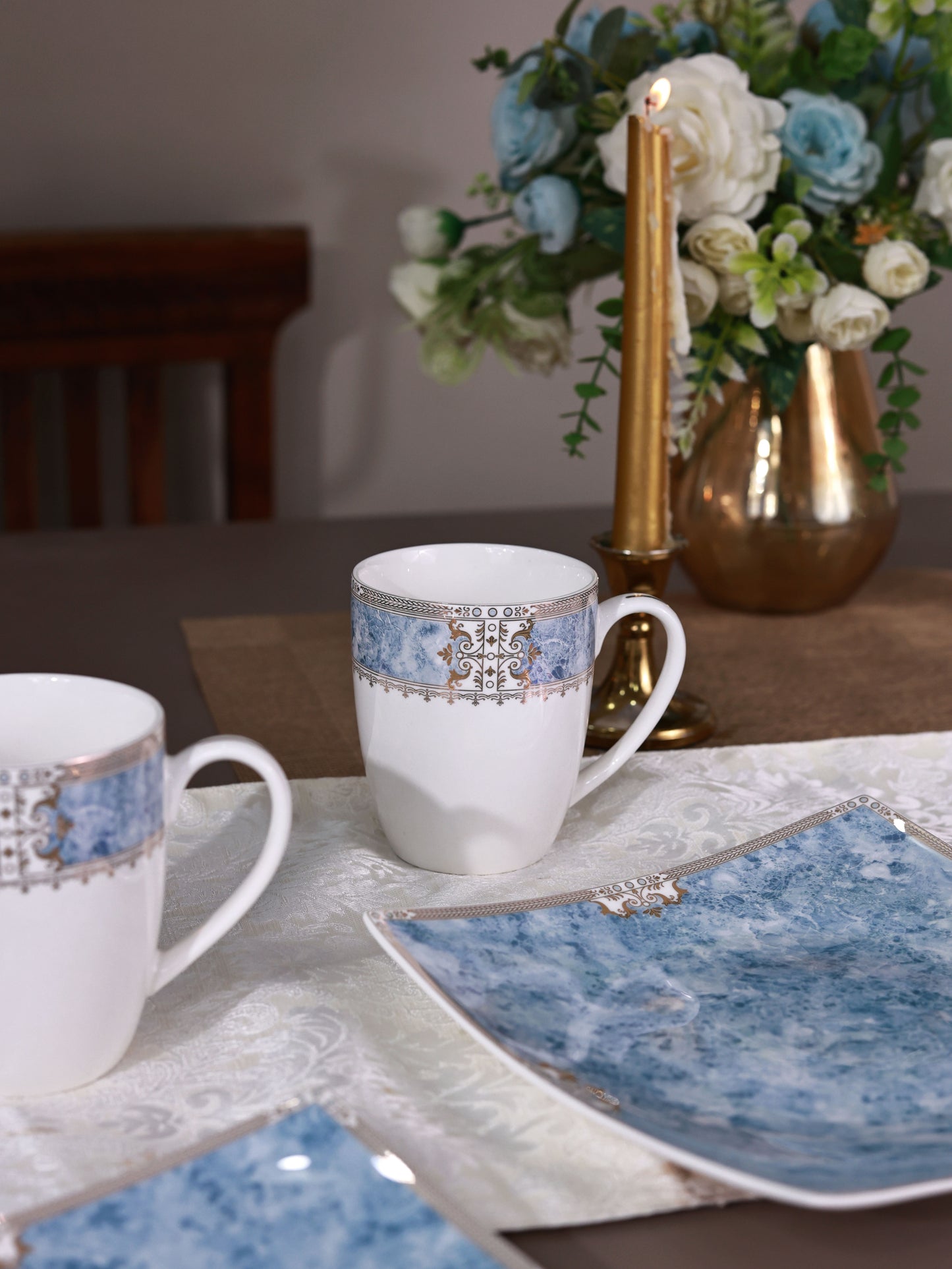 Majestique Blue Coffee Mugs with Snack Plates (4 Mugs and 4 Snack Plates)