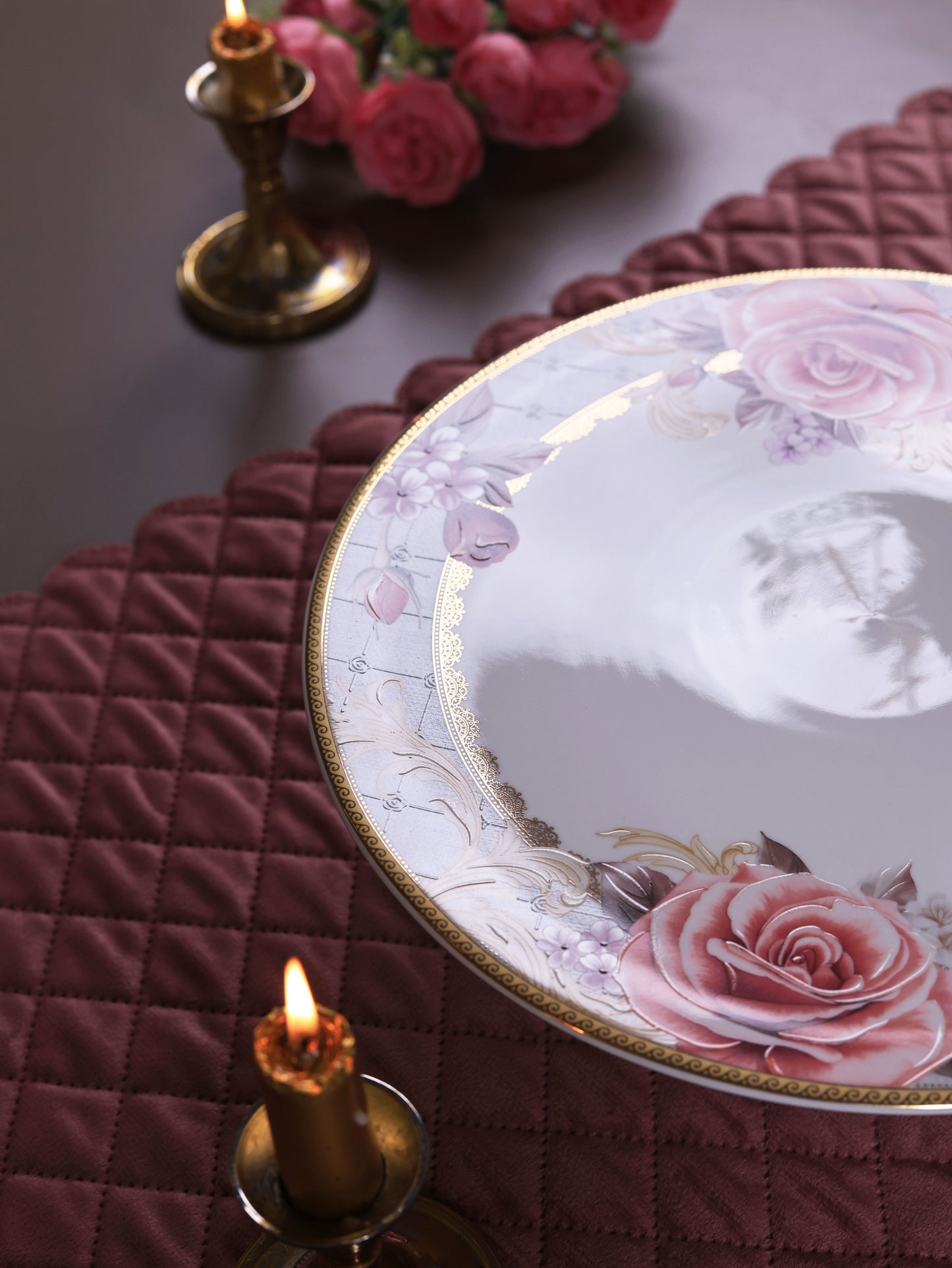 Gold Roses Cake Stand - Vigneto