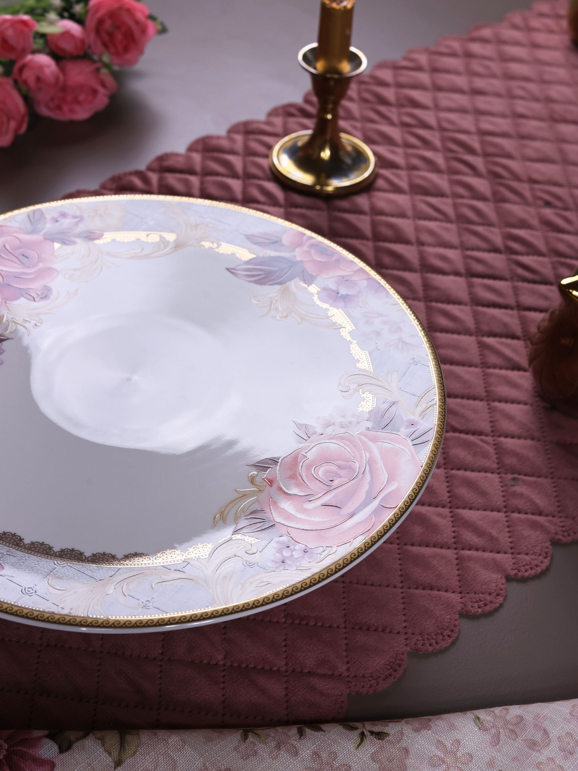 Gold Roses Cake Stand - Vigneto