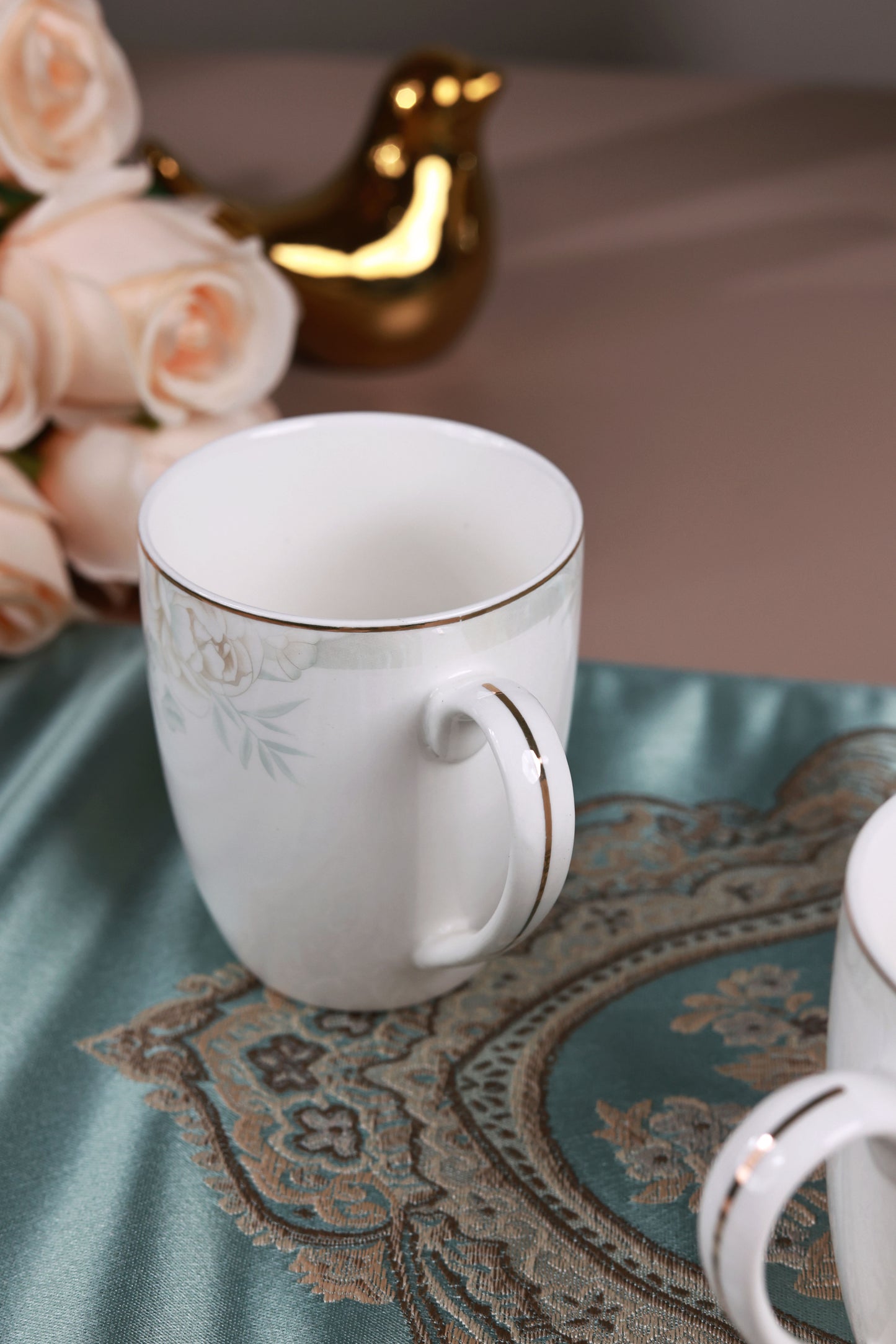 Sage Blume Coffee Mugs with Snack Plates (4 Mugs and 4 Snack Plates)