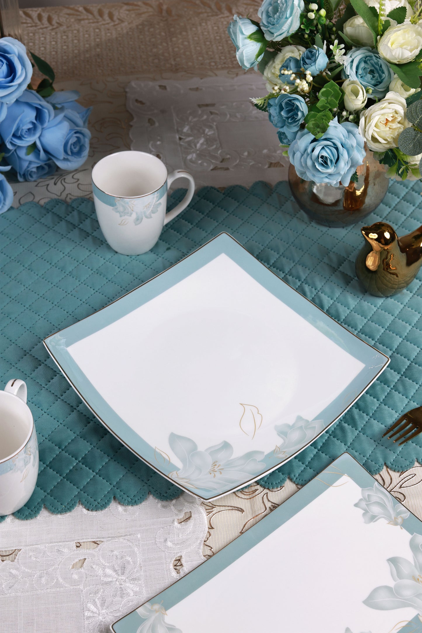 La Pacifique 6 Pcs Coffee & Platter Set (4 Mugs, 1 Square Platter, 1 Snack Platter)