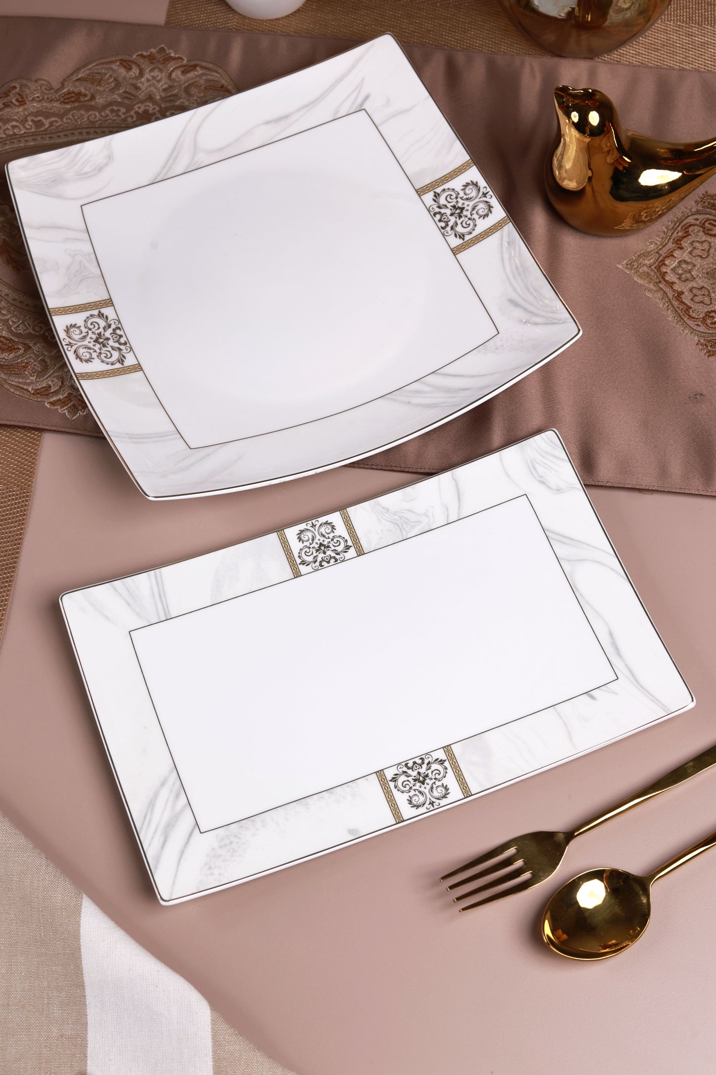 Regency Gold 6 Pcs Coffee & Platter Set (4 Mugs, 1 Square Platter, 1 Snack Platter)