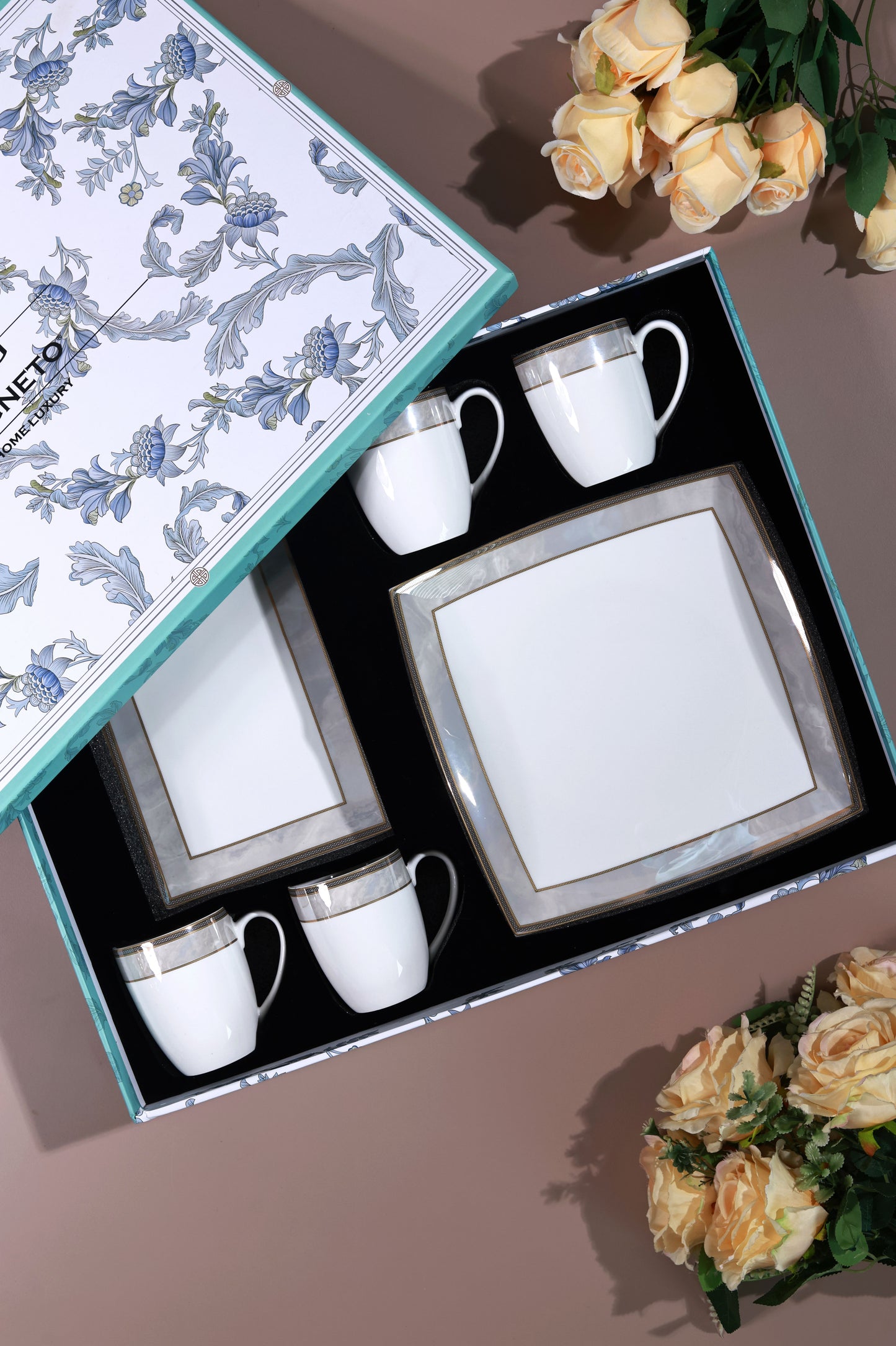 Oyster Pearl 6 Pcs Coffee & Platter Set (4 Mugs, 1 Square Platter, 1 Snack Platter) - Vigneto