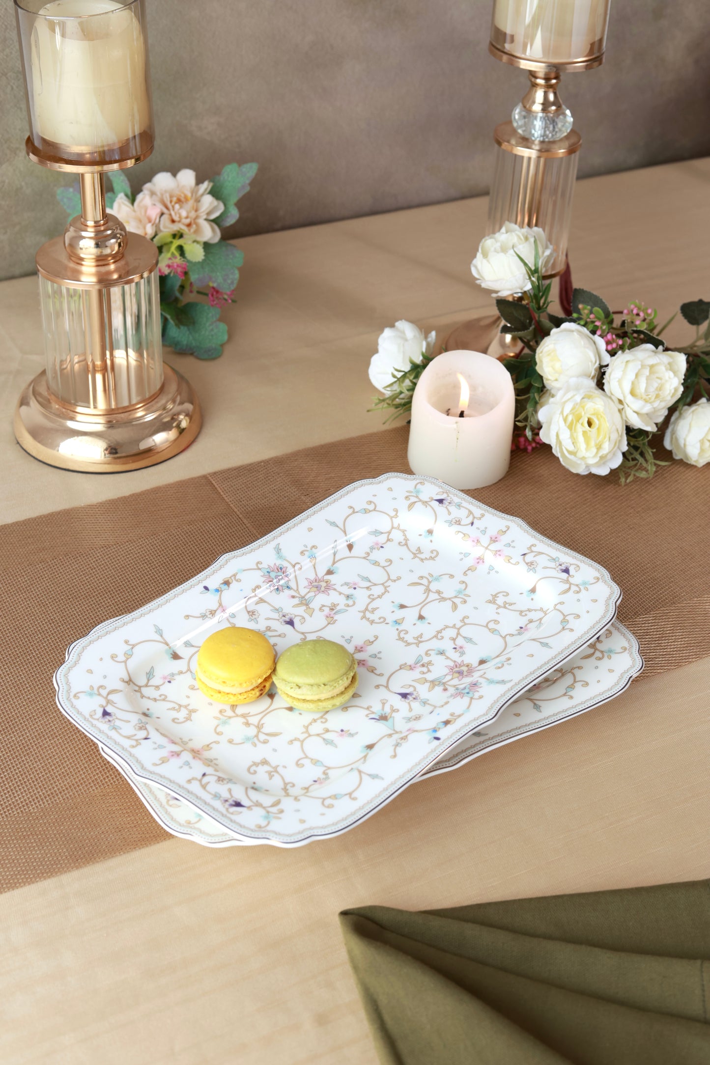 White Pattern Snack Platter (Set of 2)