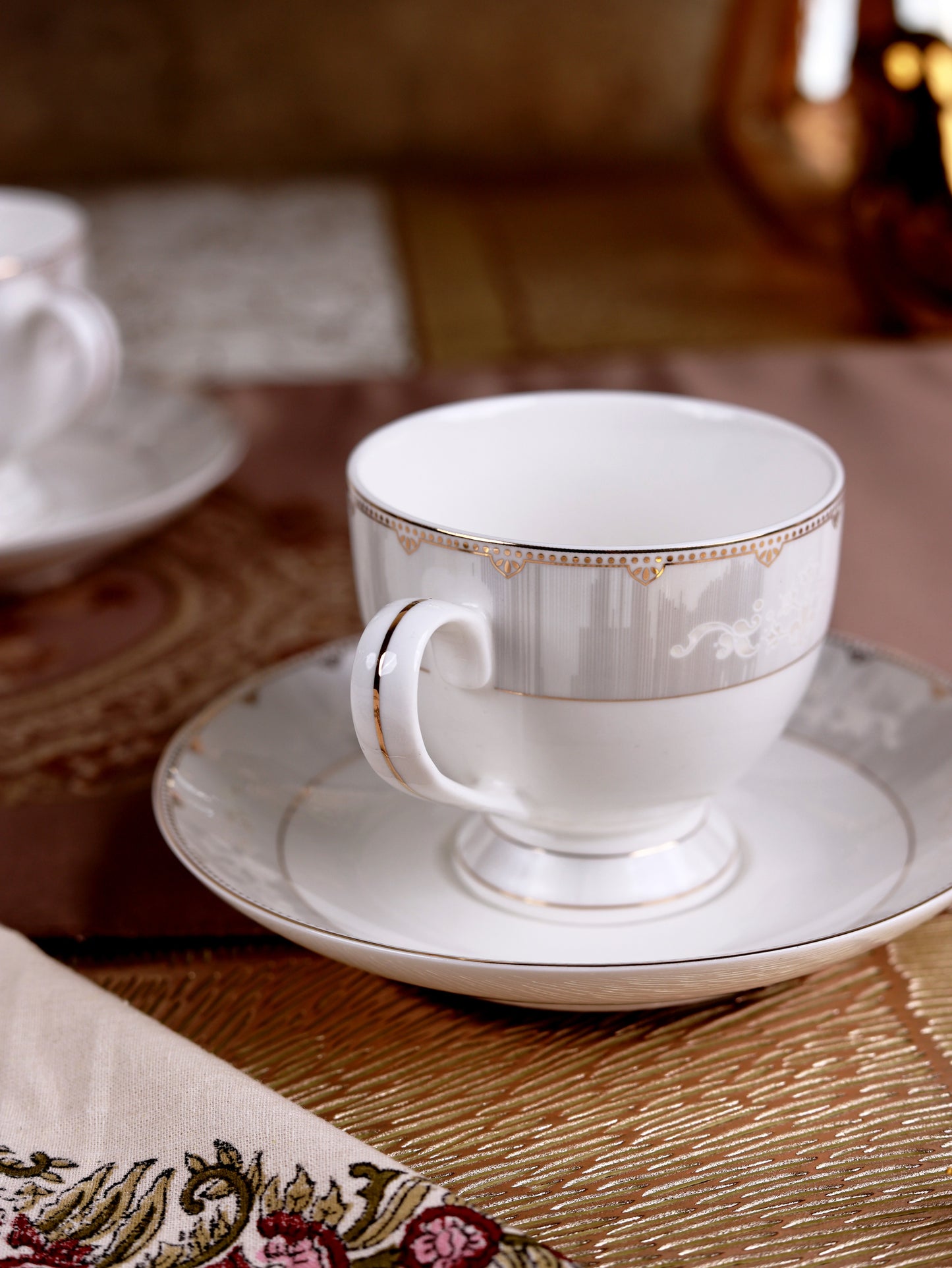 Parisian Gold 15 Pcs Tea Set