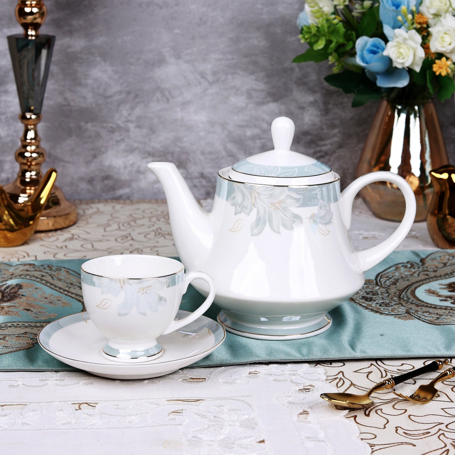 La Pacifique 15 Pcs Tea Set