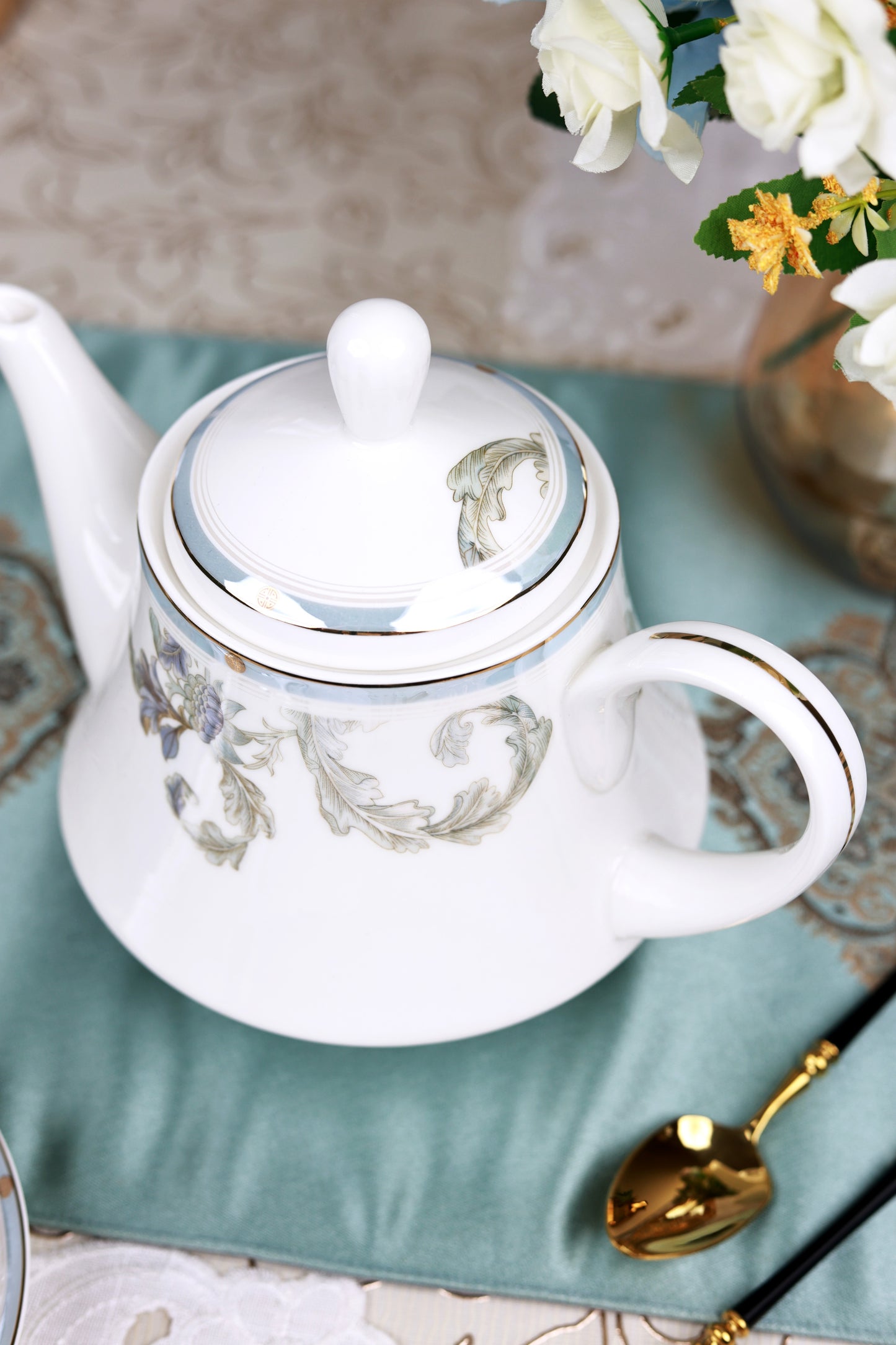 Oriental Blume 15 Pcs Tea Set