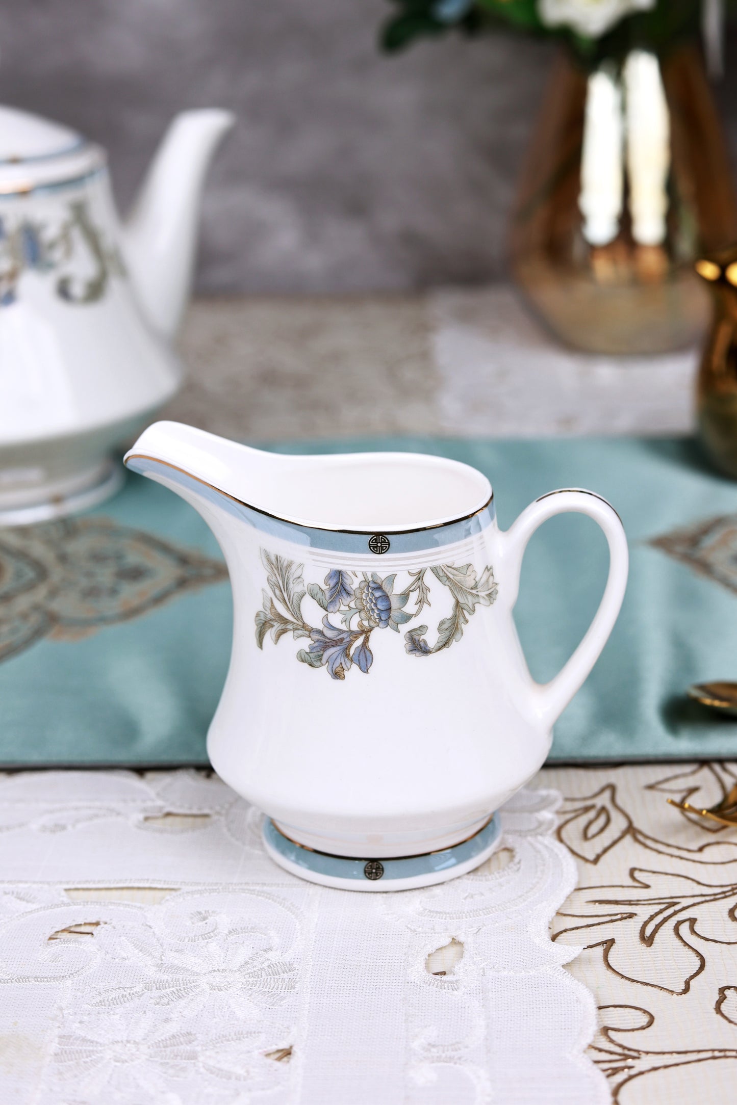 Oriental Blume 15 Pcs Tea Set