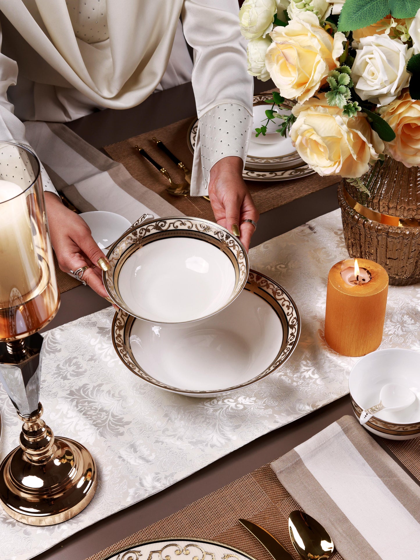 Gilded Realm 36 Pcs Dinner Set (Palace Collection, 24K Embossed Gold)