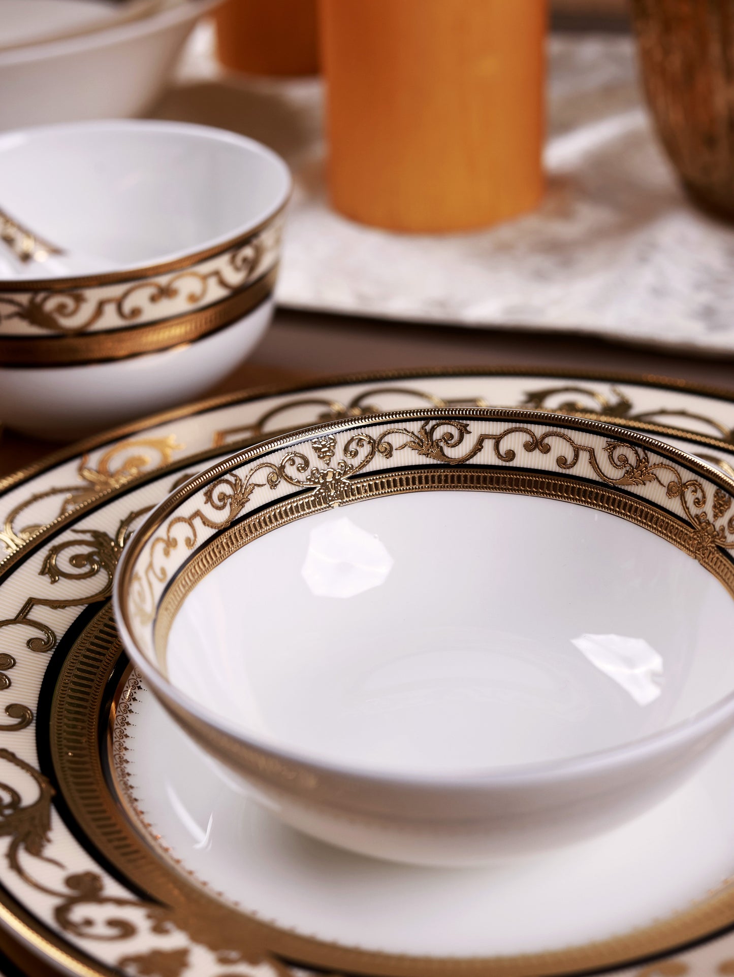 Gilded Realm 36 Pcs Dinner Set (Palace Collection, 24K Embossed Gold)