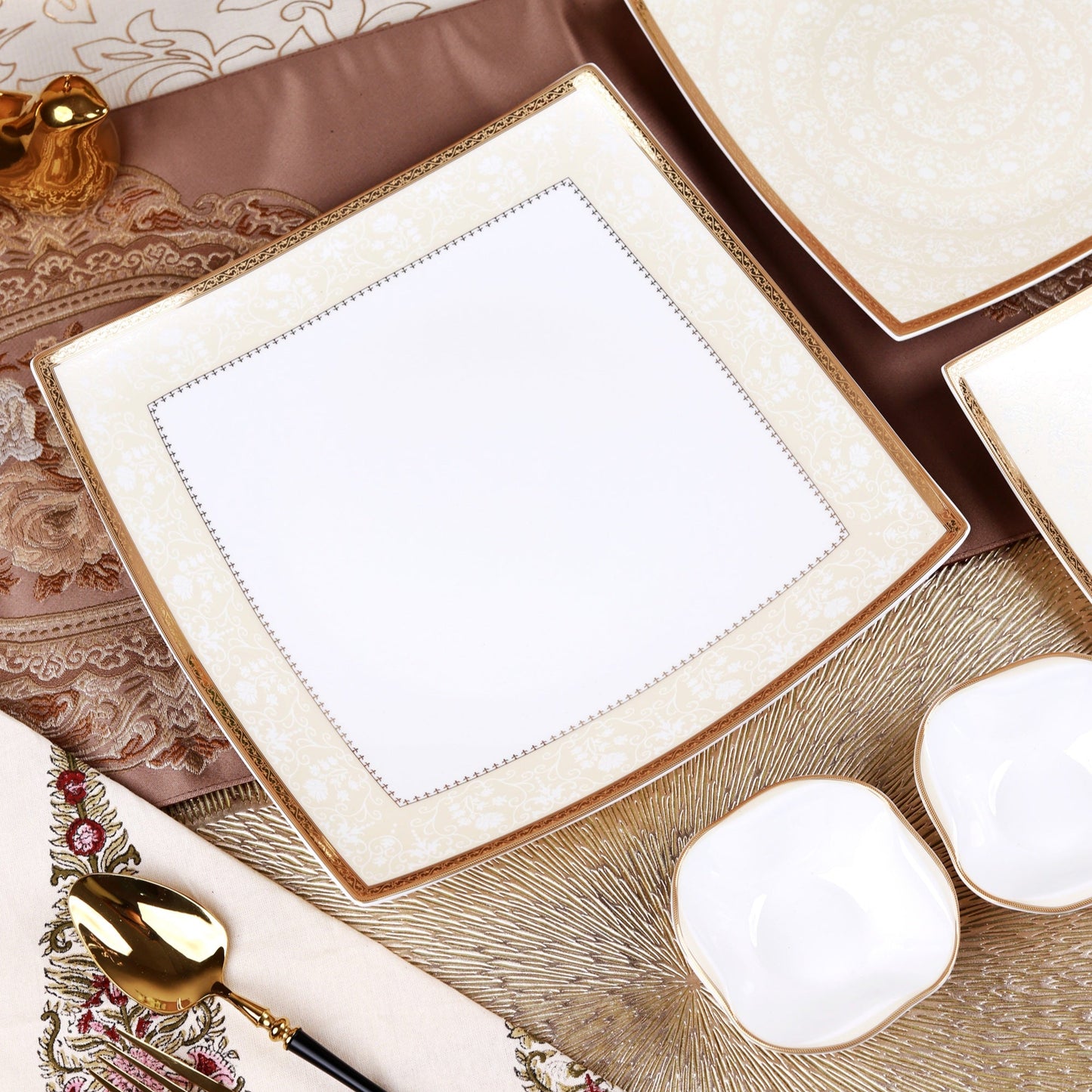 Crème Gold 10 Pcs Snack Set (2 Serving Plates, 6 Quarter Plates, 2 Dip Bowls)