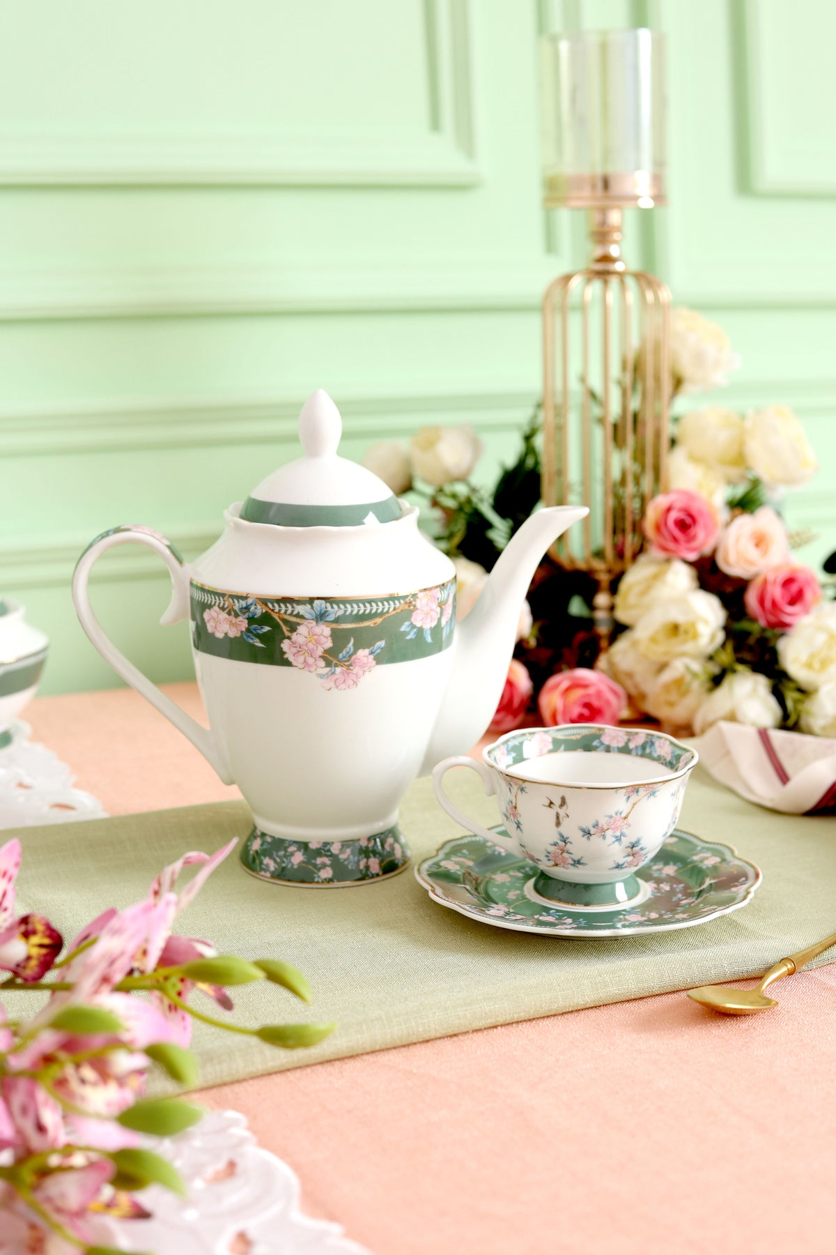 Victorian Green 15 Pcs Tea Set (Vintage Collection) – Vigneto