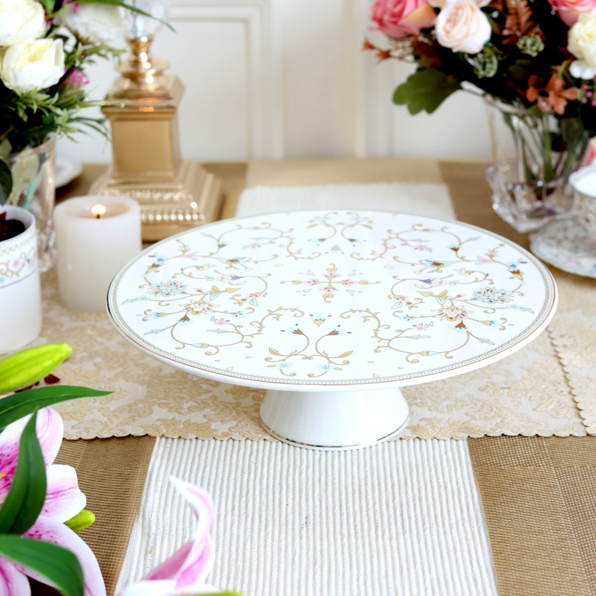 White Pattern Cake Stand – Vigneto