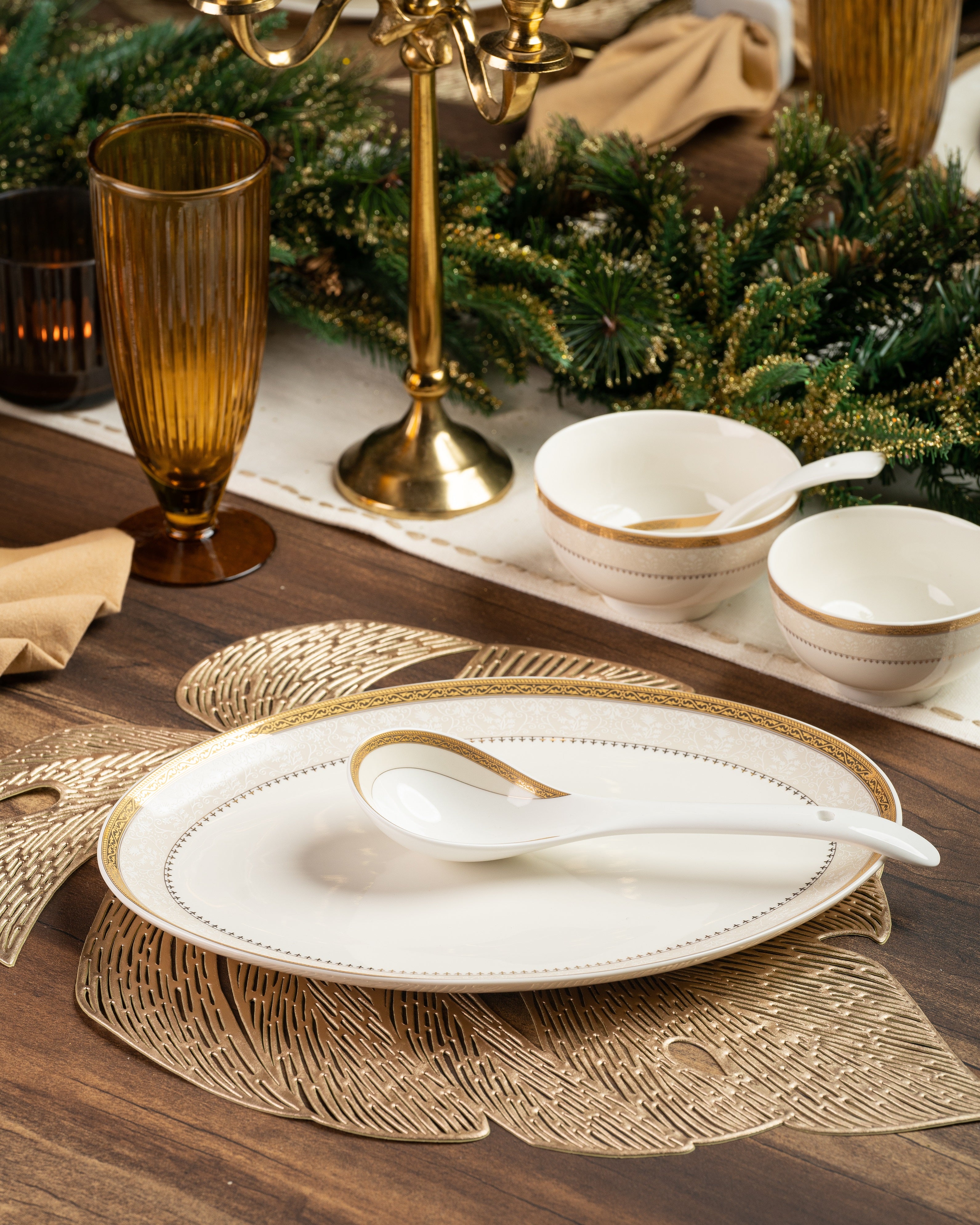 Gold and white dinner set best sale