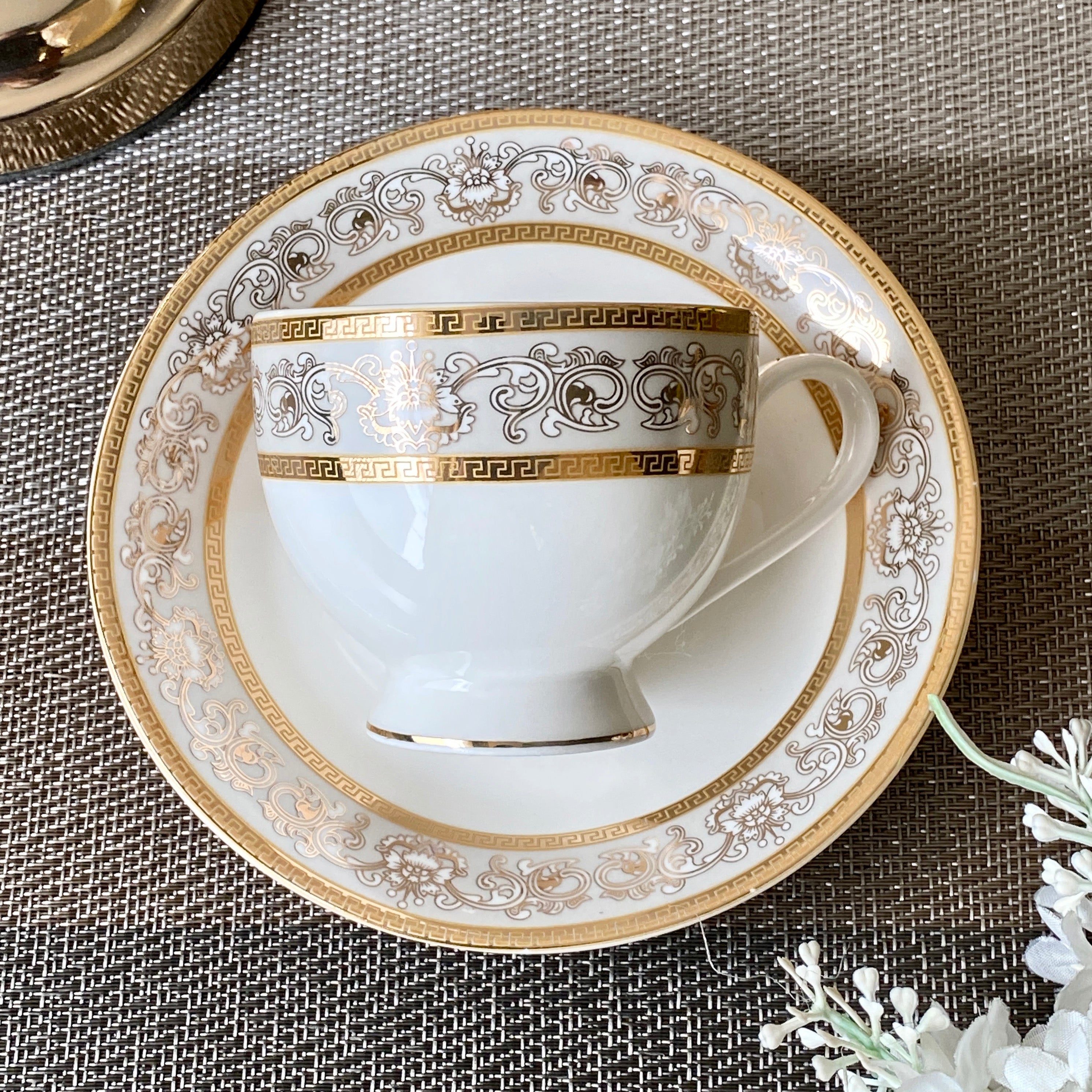 Mughal Gold and Grey Cup and Saucer Set (6 Cups and 6 Saucers)
