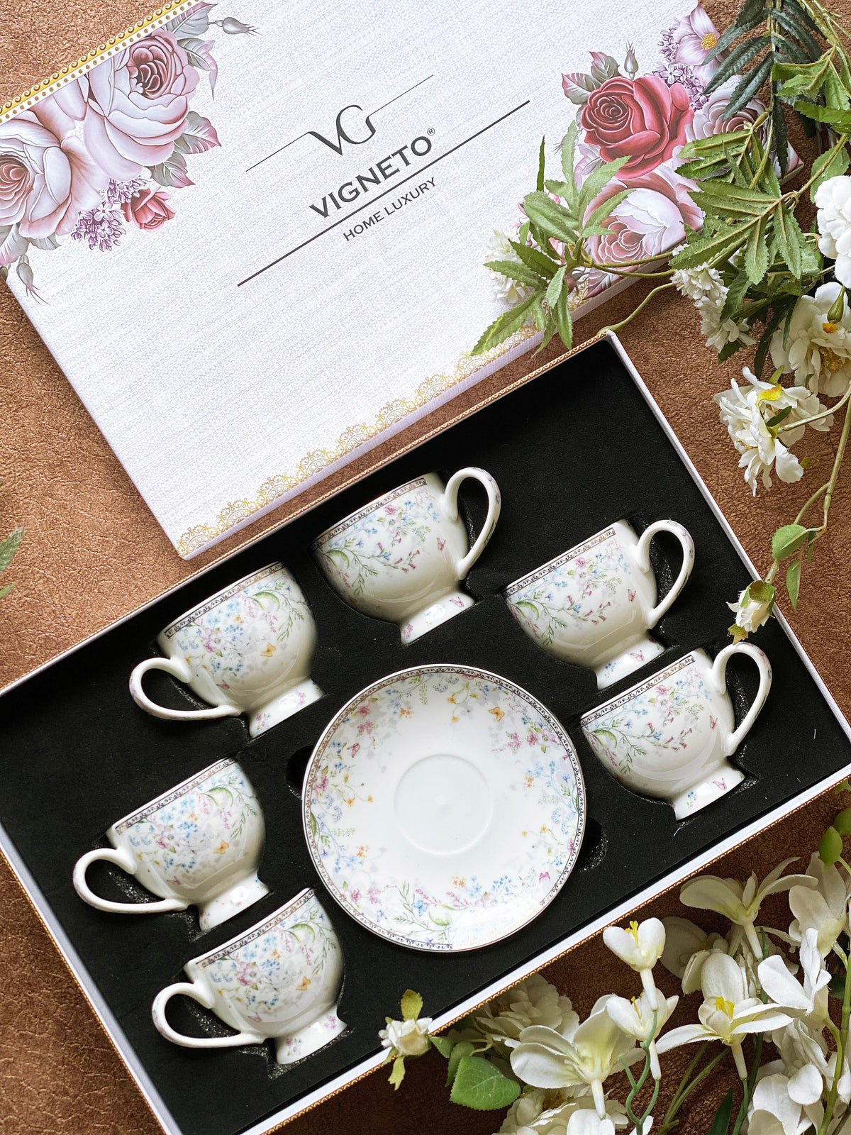 Flower Bed Cup and Saucer Set (6 Cups and 6 Saucers) – Vigneto